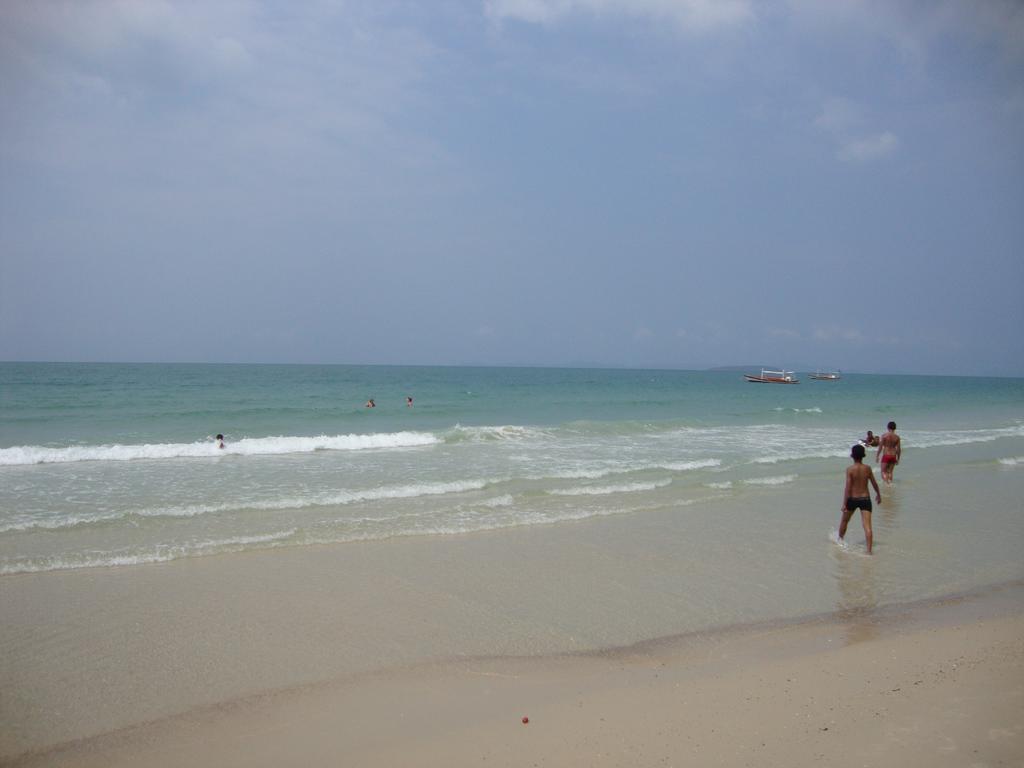 Swiss Villa Sihanoukville Exteriör bild